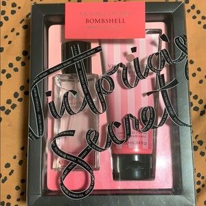 Victoria secret bombshell mist& lotion